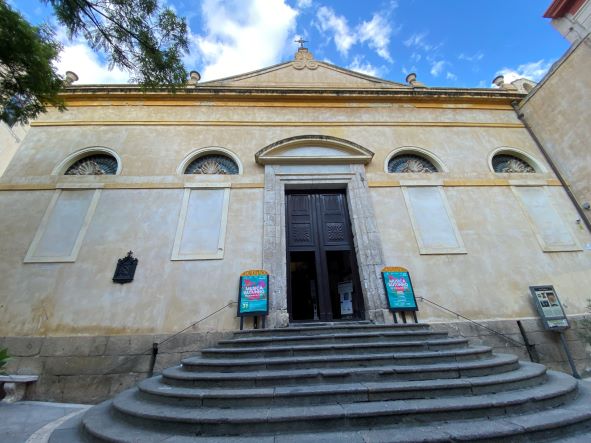カリアリ　サンセポルクロ教会